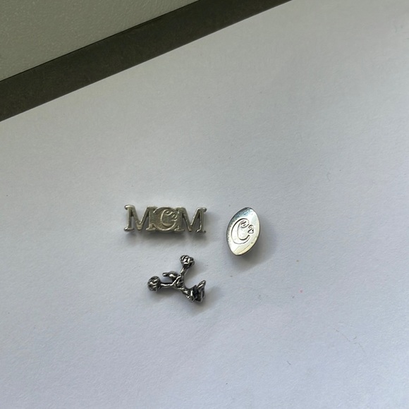 Origami Owl Mom Cheerleader 🏈⚽️ Charm Bundle - Picture 3 of 3